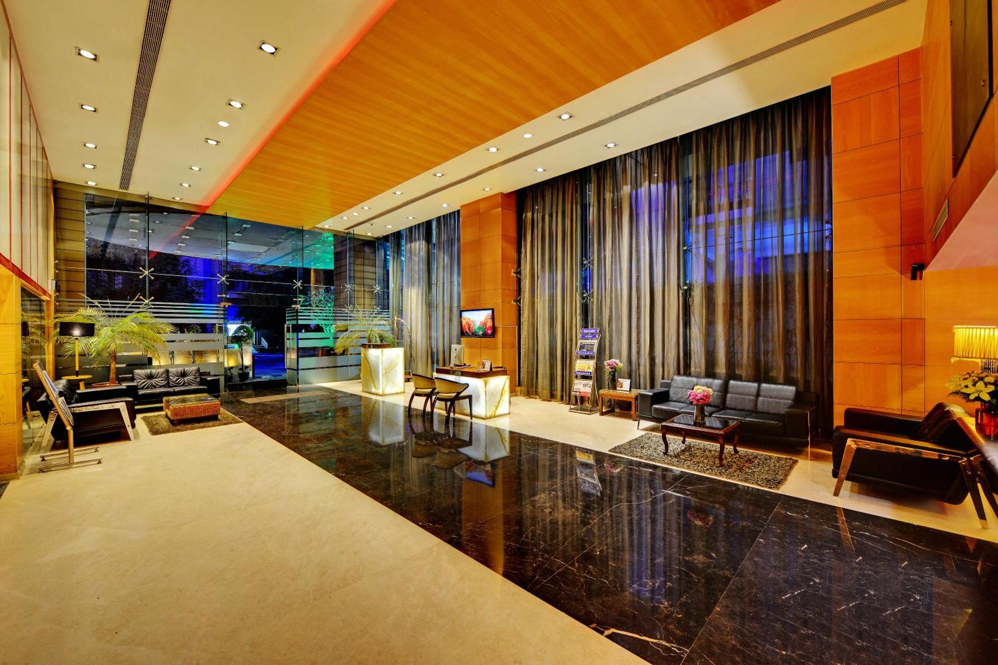 Iris Hotel&Spa Bengalúr Exteriér fotografie