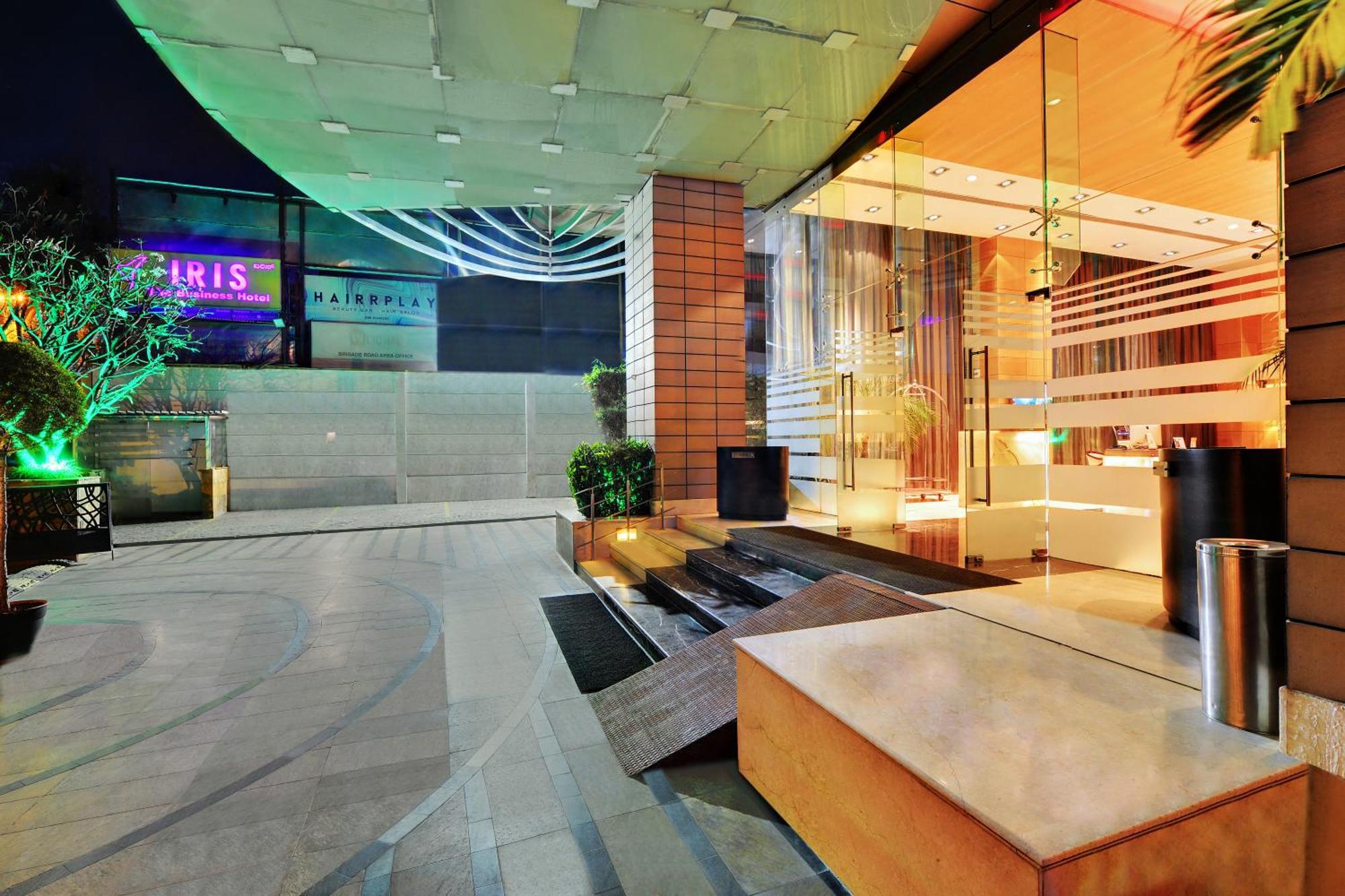 Iris Hotel&Spa Bengalúr Exteriér fotografie