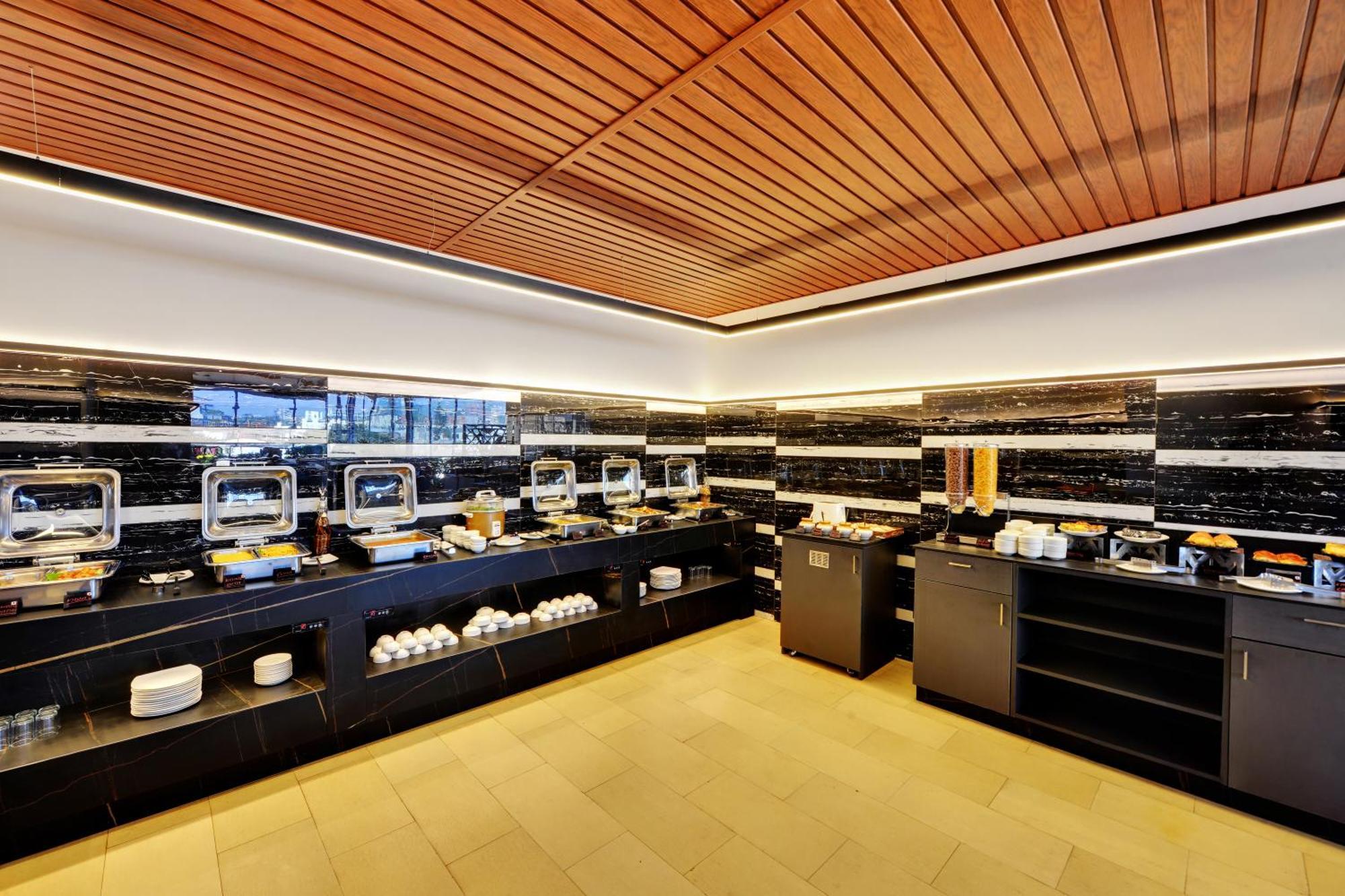 Iris Hotel&Spa Bengalúr Exteriér fotografie