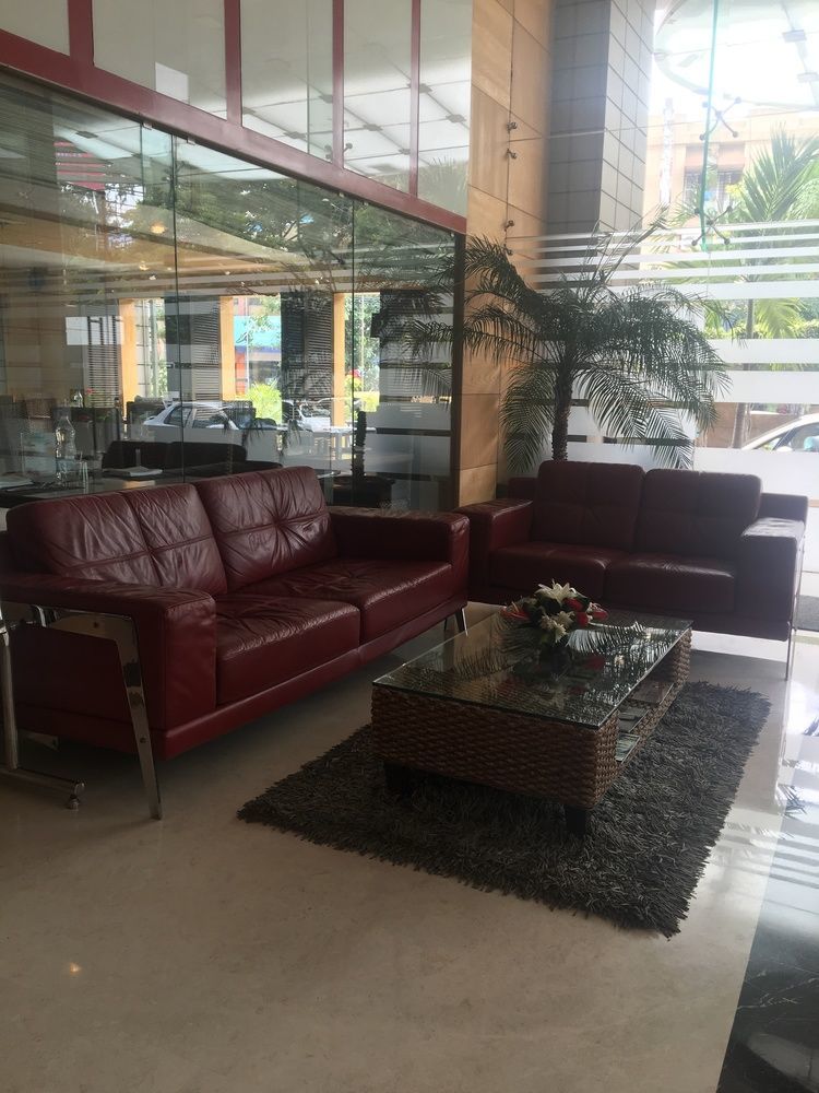 Iris Hotel&Spa Bengalúr Exteriér fotografie